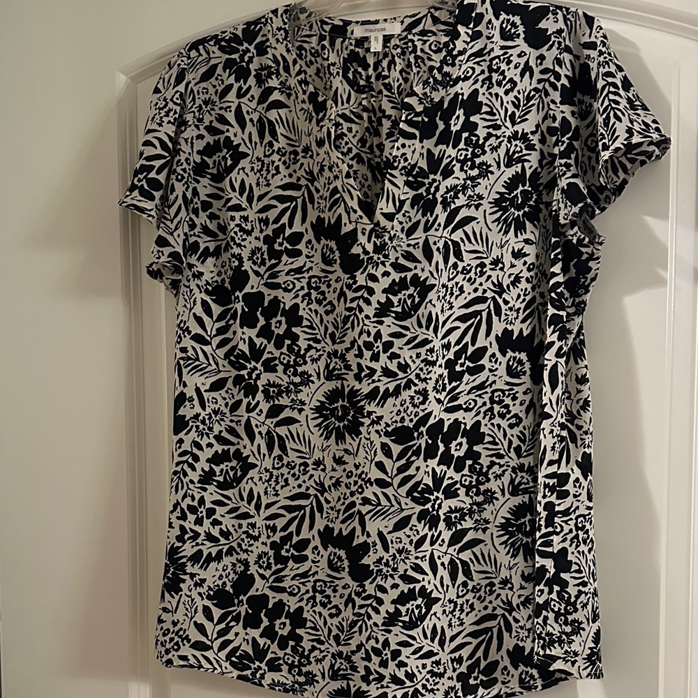 Maurices Atwood Black and White Floral Blouse